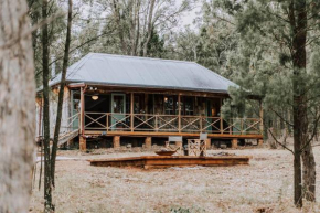 Black Springs - A Romantic Bushland Escape